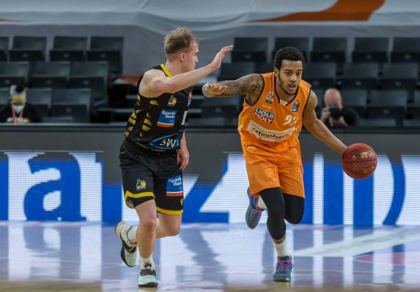 让它在搜索 让它在搜索